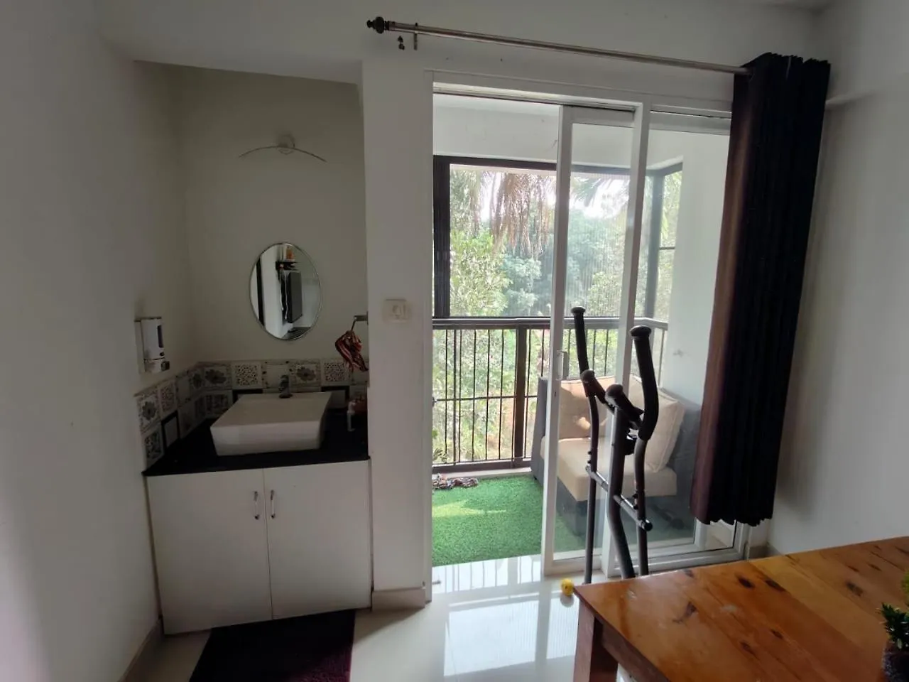 Scenic Home Paradise Kochi Apartment